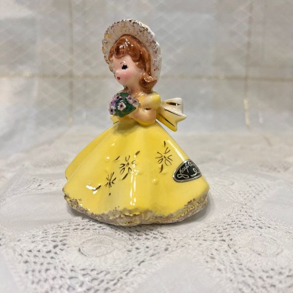 Vintage Josef Originals Figurines, August Doll of the Month, Vintage Figurines - Picture 7 of 10